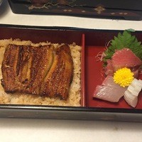 鰻割烹 伊豆栄 本店 - 伊豆栄弁当(刺身)3,240円
