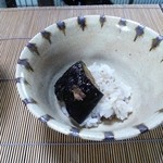 美加登家 - うるか茄子ご飯にのせて