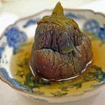 赤坂 詠月 - 鰊（にしん）を中に詰めてまるまる煮込んだ賀茂なすの印籠煮（いんろうに）