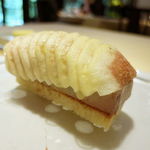 ペリゴール産フォワグラとイチジクのガトー仕立て