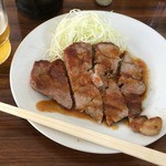 豚テキ350円＆大瓶450円