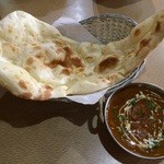 Indian Restaurant D SAGARMATHA - 201508 ｻｶﾞﾙﾏｰﾀ ★ﾁｷﾝｶﾚｰｾｯﾄ（800円）★これに「サラダ・スープ・ドリンク」が付きます。ナン＆ライスはお代わり自由です(^_^)/