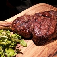 ワカヌイ グリル ダイニング バー 東京 - リブアイ１０００