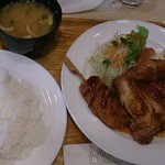 Rarumieeru - 日替りランチ 鶏ジンジャー、串カツ