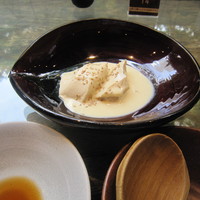 麓屋 京王プラザホテル - 「おぼろ豆腐」
