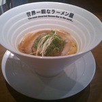 世界一暇なラーメン屋 - WITCHI'S RED