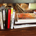 オカフェ - 本があります