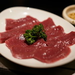 山田屋 - 2015.8 牛ハツ刺し スライス（480円）