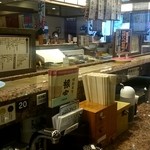 根室花まる - 店内の様子