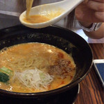 こちらは中細麺です♪