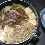 猪ゲルゲ/たこゲルゲ - 一人前1500円　　と、リーズナブル。猪肉と、鹿肉の三種類から選択できるスープで召し上がれます。※要予約です。