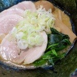 クリーミーTonkotsuラーメン 麺家神明 - 神明スペシャルアップ