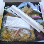 札幌グランドホテル売店 - 蟹めし幕の内弁当　１２００円　【　２０１５年８月　】