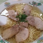 中華料理・ちゃんぽん 華豊 - チャーシュー麺(700円)