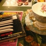 六曜舘 - 最終電車の時間ギリギリまで、楽しい音楽と珈琲タイムを過ごしました。