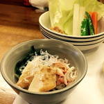 Sanki - 野菜と小鉢がつきます