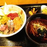 Saketsumamidokoro Banya - 番屋海鮮丼
