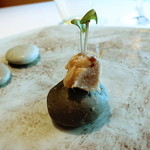 ルカンケ - 石に見立てた小さなパンとリエット