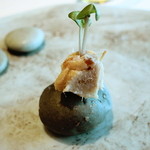 ルカンケ - 石に見立てた小さなパンとリエット