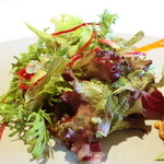 ルカンケ - 温かい燻製したカジキマグロのサラダニソワーズ　赤ピーマンのクーリ