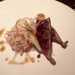 Restaurant OKADA - ［３回目］Entree：山口県萩から届いた鰹のカルパッチョ赤玉葱のサラダ添え