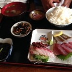 Sengyo Motobu Sashimi Tei - 刺身定食