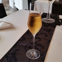 OBAN - ノンアルコールのスパークリング。
                シードルっぽい風味。