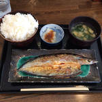 Shokujidokoro Sakuranoki - 秋刀魚定食