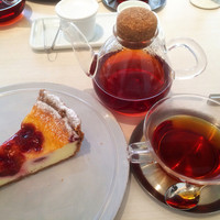 TOOTH TOOTH GARDEN RESTAURANT - 