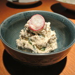 酒とそば まるき - インゲンと蕎麦の実の白和え