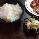 ほがらか屋 - ご飯、漬物