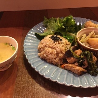 オーガニックキッチン&ワインバー レコッコレ_1