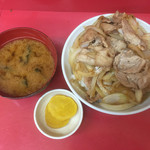 中華料理 味楽 - 肉丼　500円