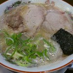麺家 ぶらっくぴっぐ - ラーメンのアップ（2015.7）