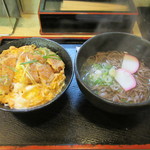 不二屋 - かつ丼（650円）+かけそば（350円）。