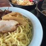 二代目　ホームラン軒 - つけ麺 2玉プラスセット豚丼 980円