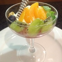 香川 - ランチ　＋500円 デザート・コーヒー (枇杷コンポート キールジュレ パフェ仕立て)