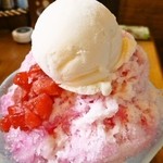 レストラン木木 - かき氷「いちご」