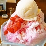 レストラン木木 - かき氷「いちご」+練乳