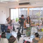 オーガニックカフェ ハスハチキッチン - 週末ライブコンサート