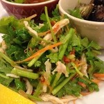 パクチーハウス東京 - 前菜３種。これが一番のお気に入り！