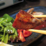 金武 - 豚トロの塩焼き 梅肉ソース（800円）