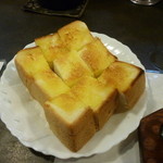 厚切りトースト