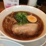 有八ラーメン - 黒八らーめん700円