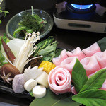 金武 - しゃぶしゃぶのお肉と島野菜