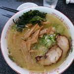 ラーメン 前田家 - ラーメン（大）
      ¥700