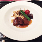 中国料理 カリュウ(ヨコハマ グランド インターコンチネンタル ホテル) - 牛フィレ肉の煎り焼き　ハチミツ黒胡椒ソース