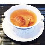中国料理 カリュウ(ヨコハマ グランド インターコンチネンタル ホテル) - フカヒレ姿と五味の極上蒸しスープ