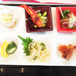 中国料理 カリュウ(ヨコハマ グランド インターコンチネンタル ホテル) - お祝い八種前菜盛り