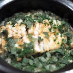 虎白 - 穴子の焼き込みご飯
      